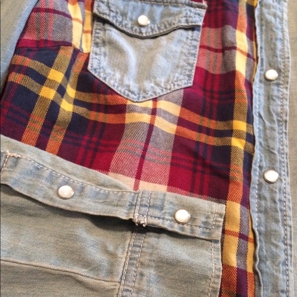 Vanilla star ⭐️ plaid & denim shirt - Picture 6 of 8